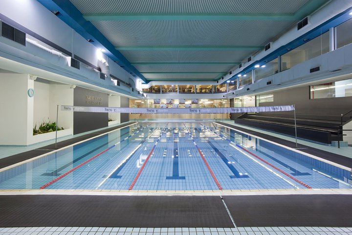 holmes-place-maroussi-swimming-pool