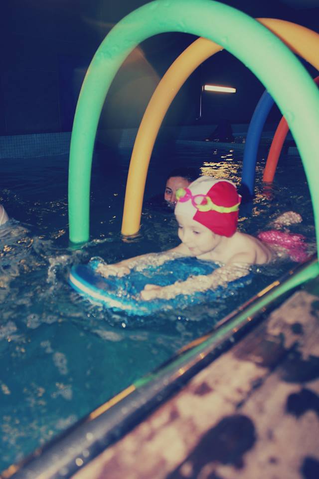baby swimming lesson chalandri