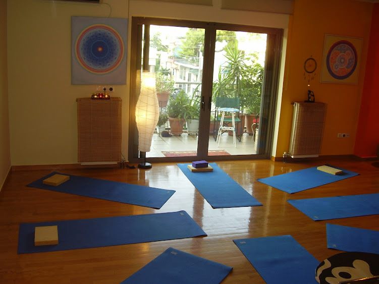 yoga place chalandri