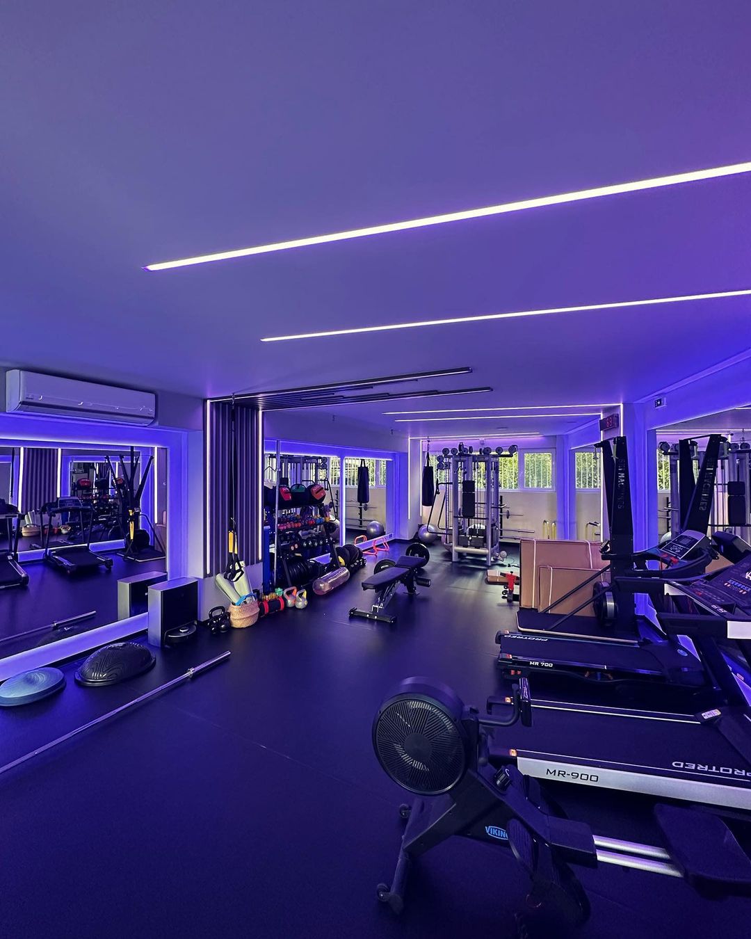 13fitnessroom-kallithea-03