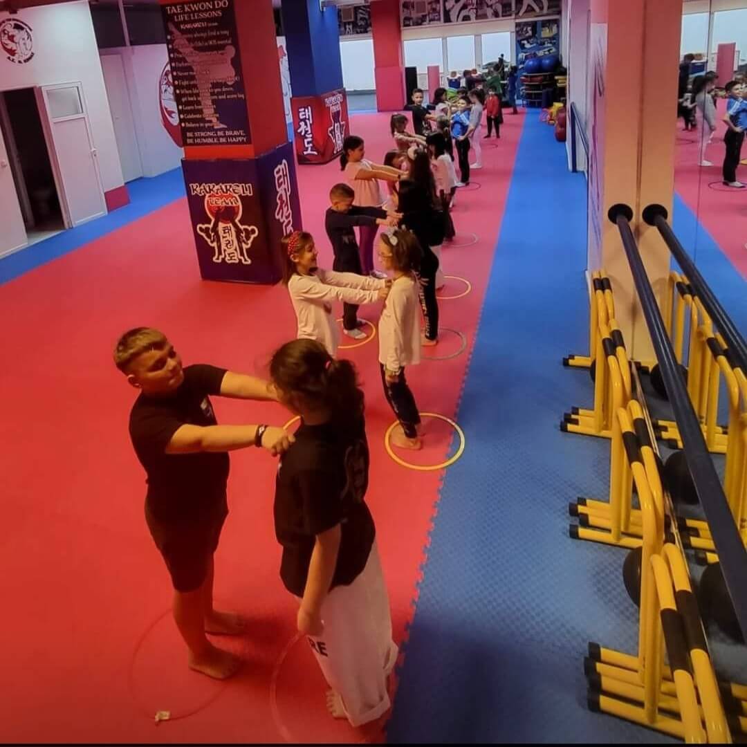 selfdefence thiseas-neas-ionias-kakareli-nea-ioniataekwondo