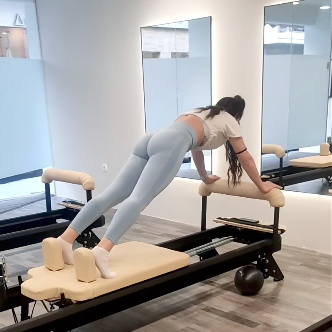 wave-pilates-reformer-studio-peristeri-b4