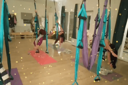 Atmankriya -Center-aerial-yoga-mykonos-aerial-sportshunter