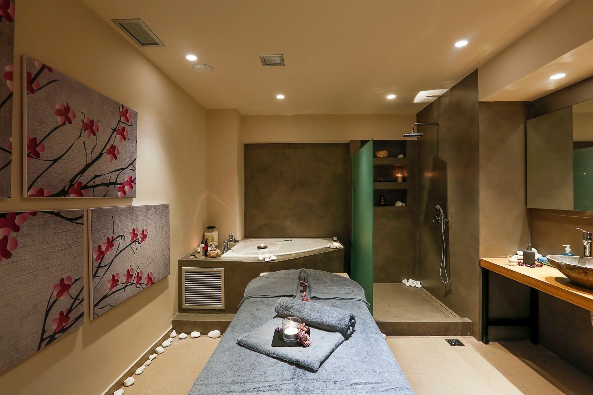 Point-of-you-beauty-hall-Vyronas-spa-massage