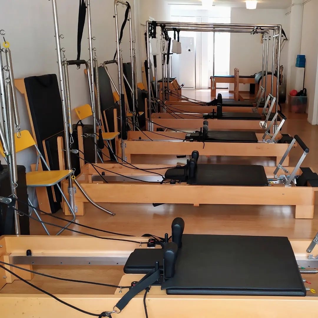 studio-pilates-by-stadio-petroupoli-pilates-reformer-07-sportshunter