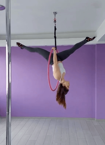 v-angels-pole-agia-paraskevi-aerial-hoop-03-sportshunter