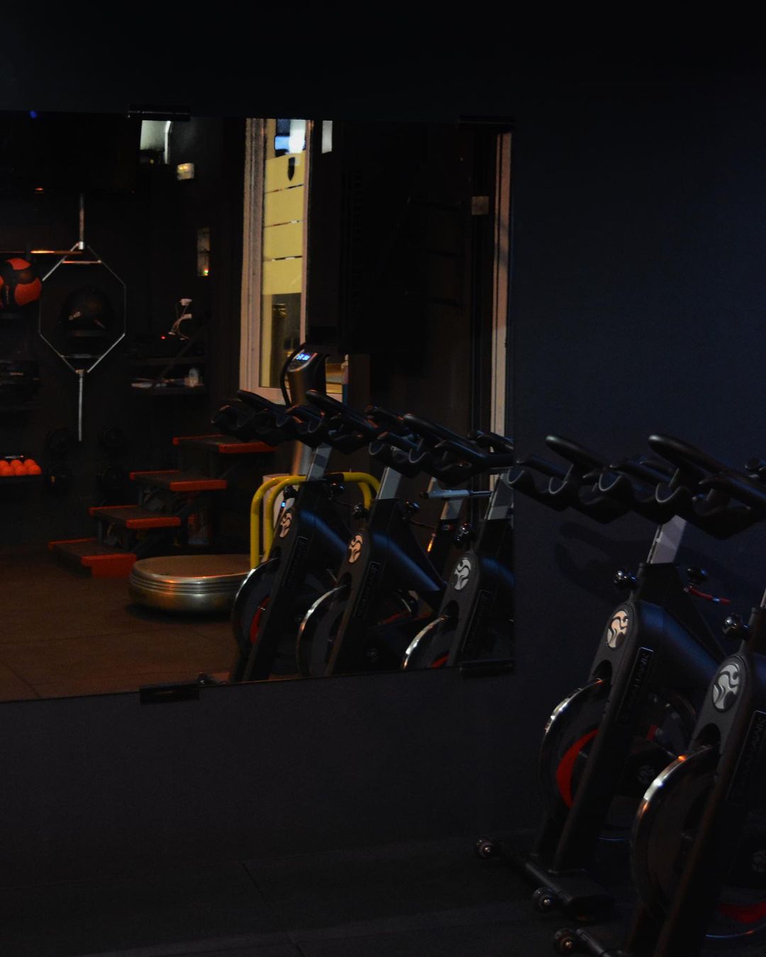 nexus-gym-aigio-cycling