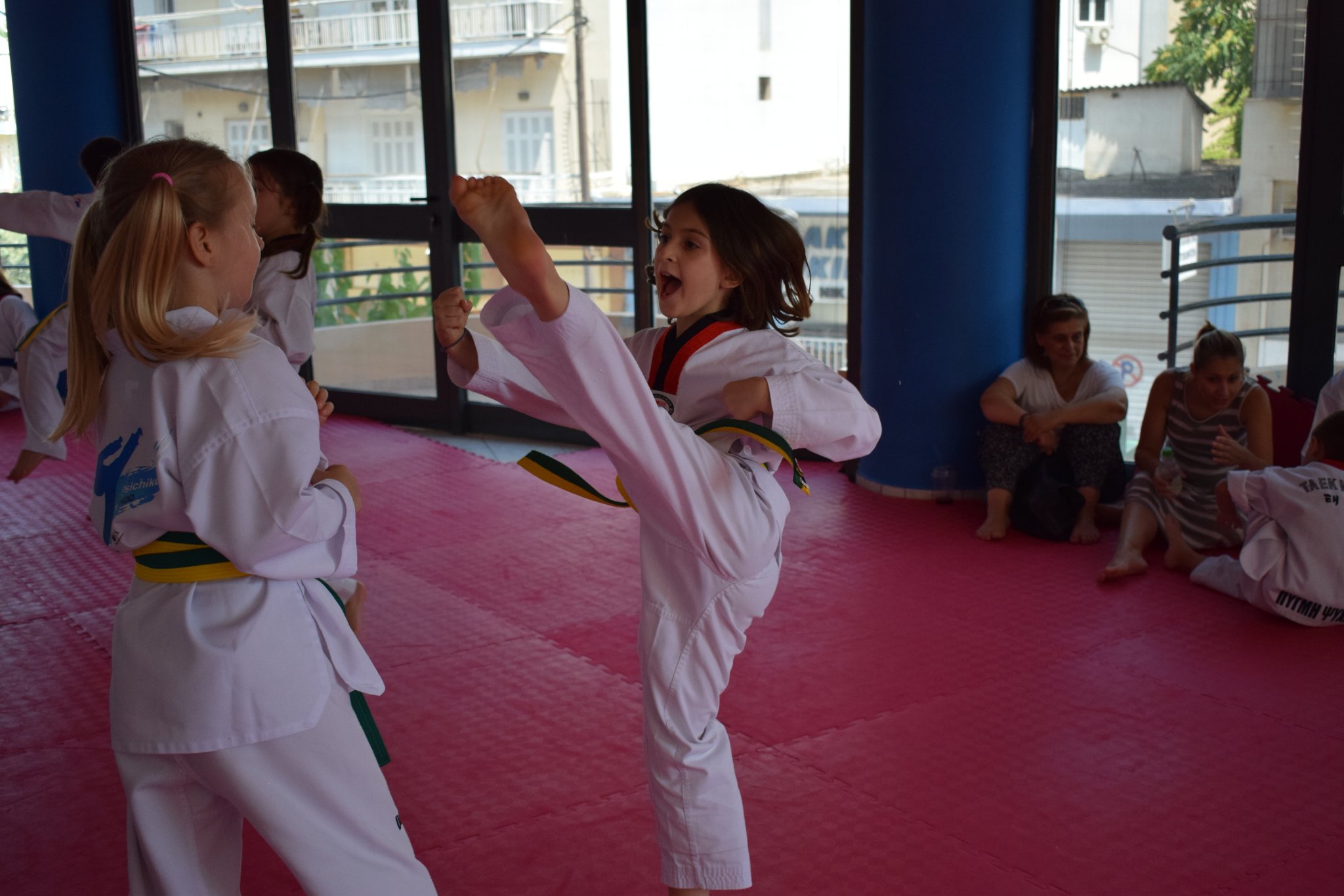 pygmi-psichikou-taekwondo-07-sportshunter