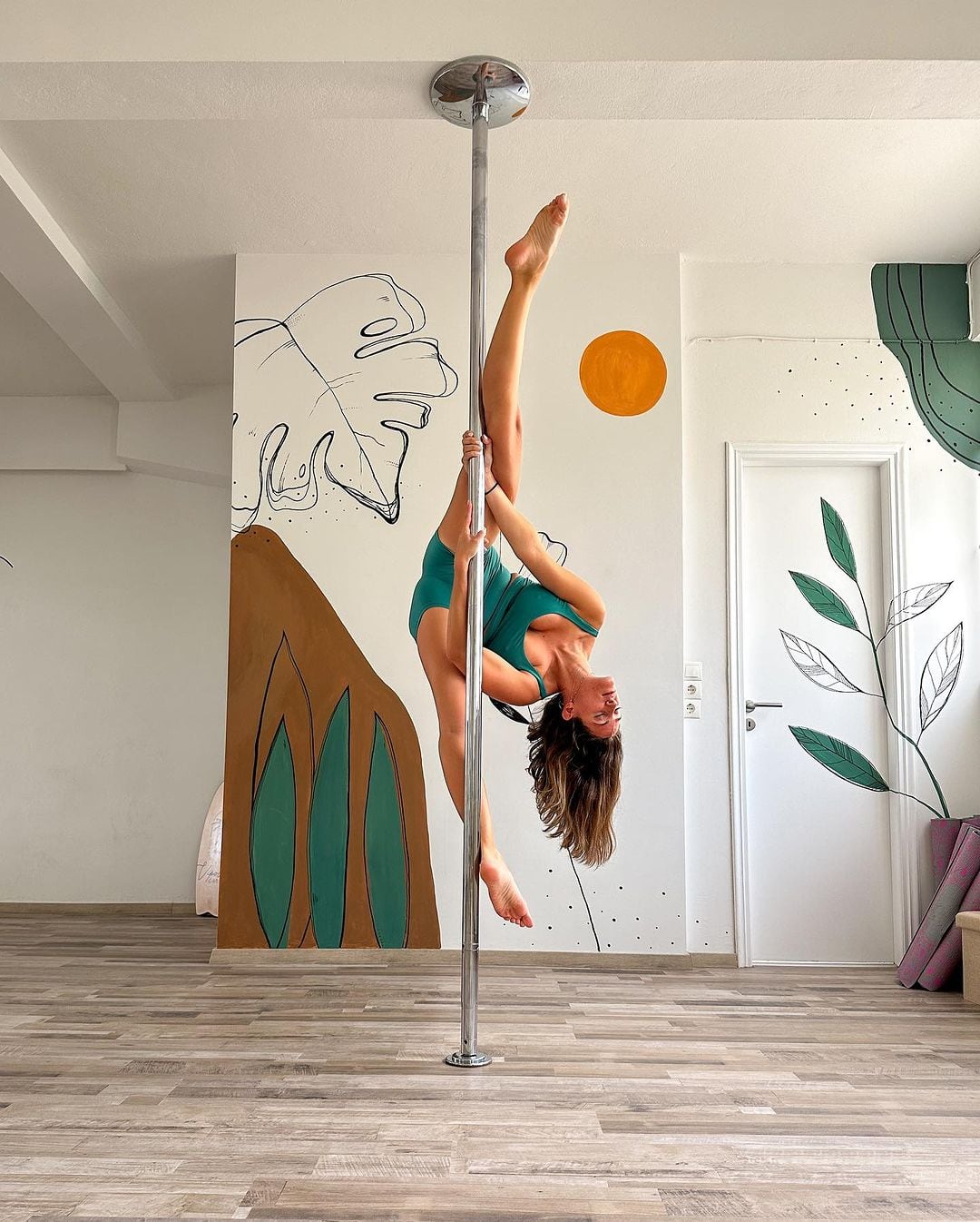 vipole-oasis-pole-dancing-ilioypoli-5