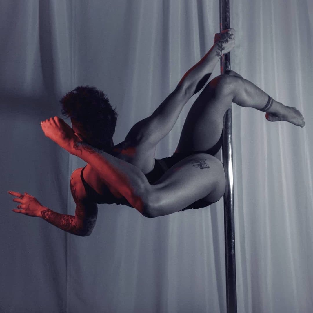 pole-and-aerial-arts-by-sofia-pole-dancing-sportshunter-9