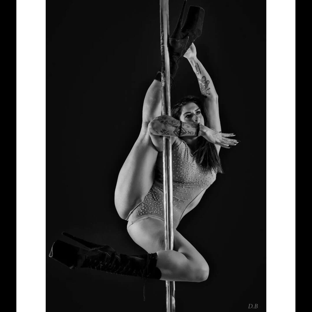 vertical-divas-athens-pole-dance-04-sportshunter