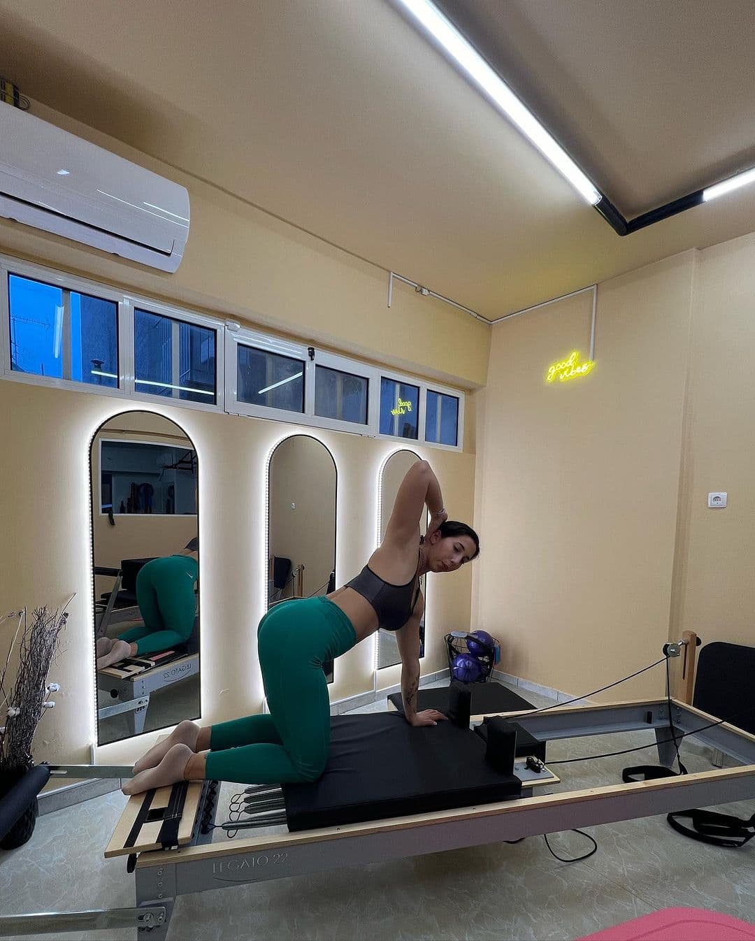 body-temple-keratsini-pilates-reformer-sportshunter-5