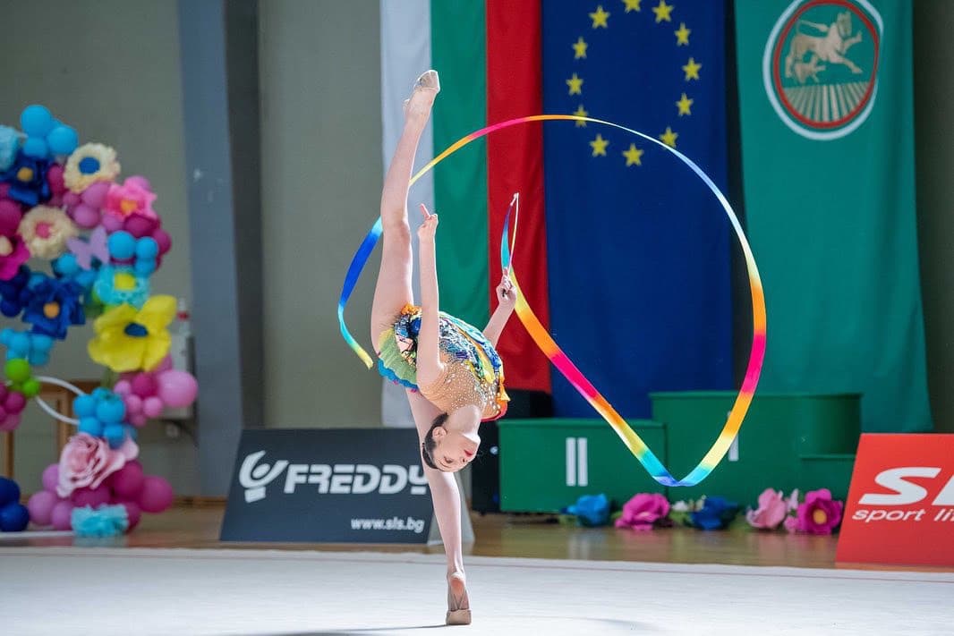 aigli-thessalonikis-rythmiki-gymnastiki-athlitries-aiglis-sportshunter-27