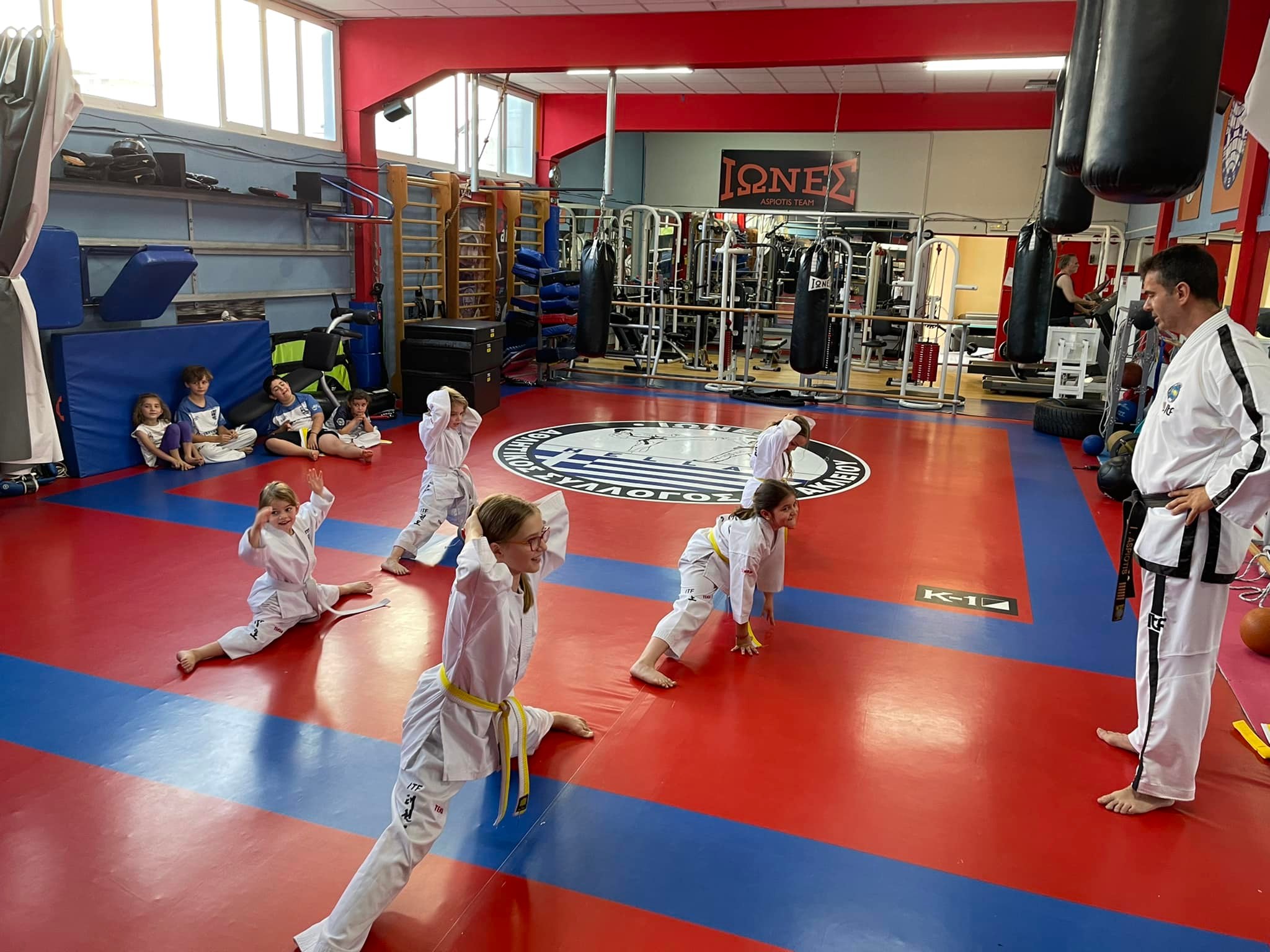 iones-taekwondo-kick-boxing-sportshunter-17
