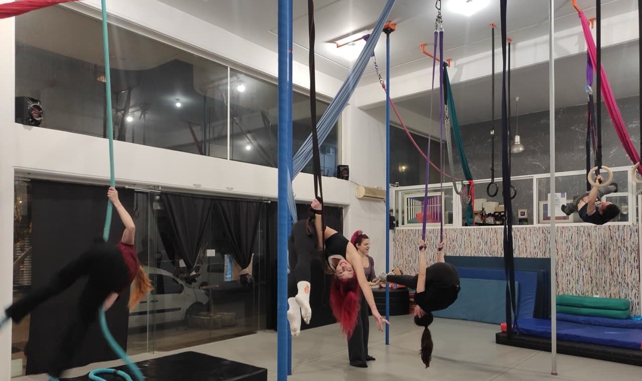kyvos-training-athens-aerial-yoga-sportshunter-10