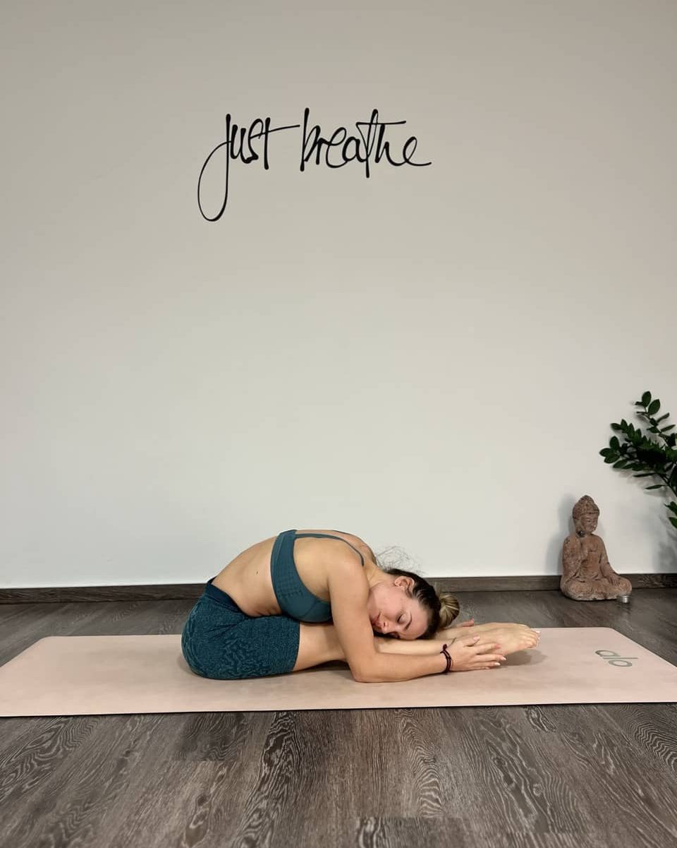 just-breathe-chalkida-yin-yoga-sportshunter-3
