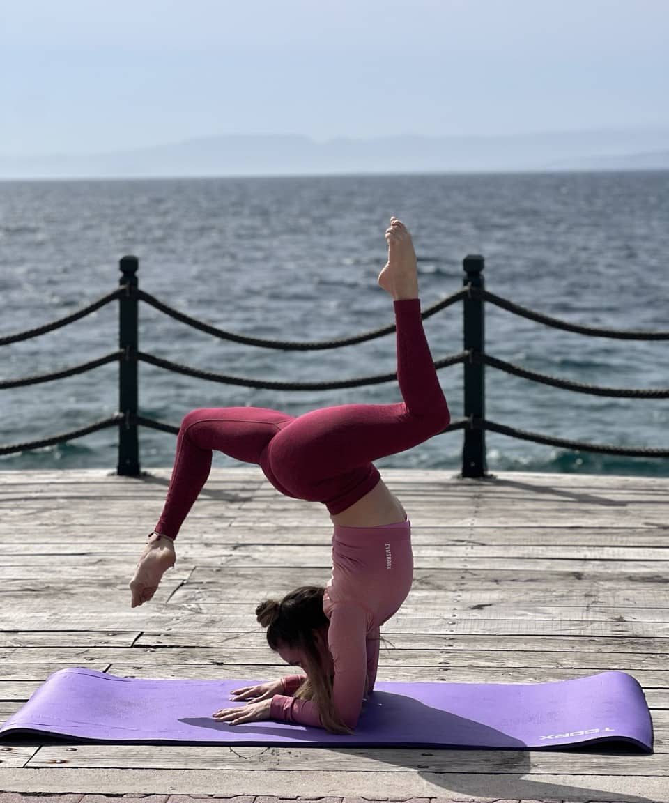 just-breathe-chalkida-yoga-vinyasa-sportshunter-3 Large