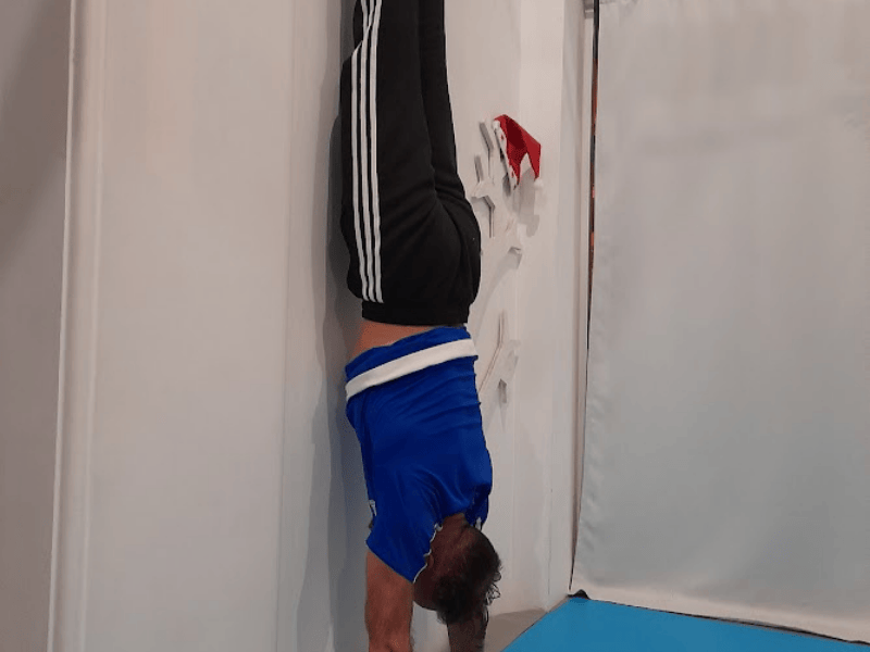 kyvos-training-athens-handstands-sportshunter-4
