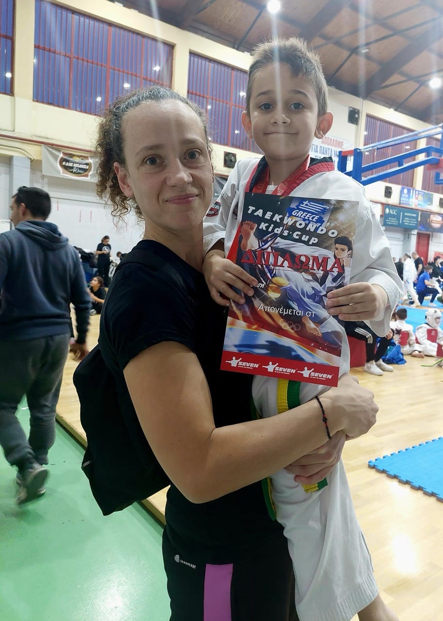 tae-kwon-do-a-p-s-drapetsonas-taekwondo-gia-paidia-drapetsonas-sportshunter-1