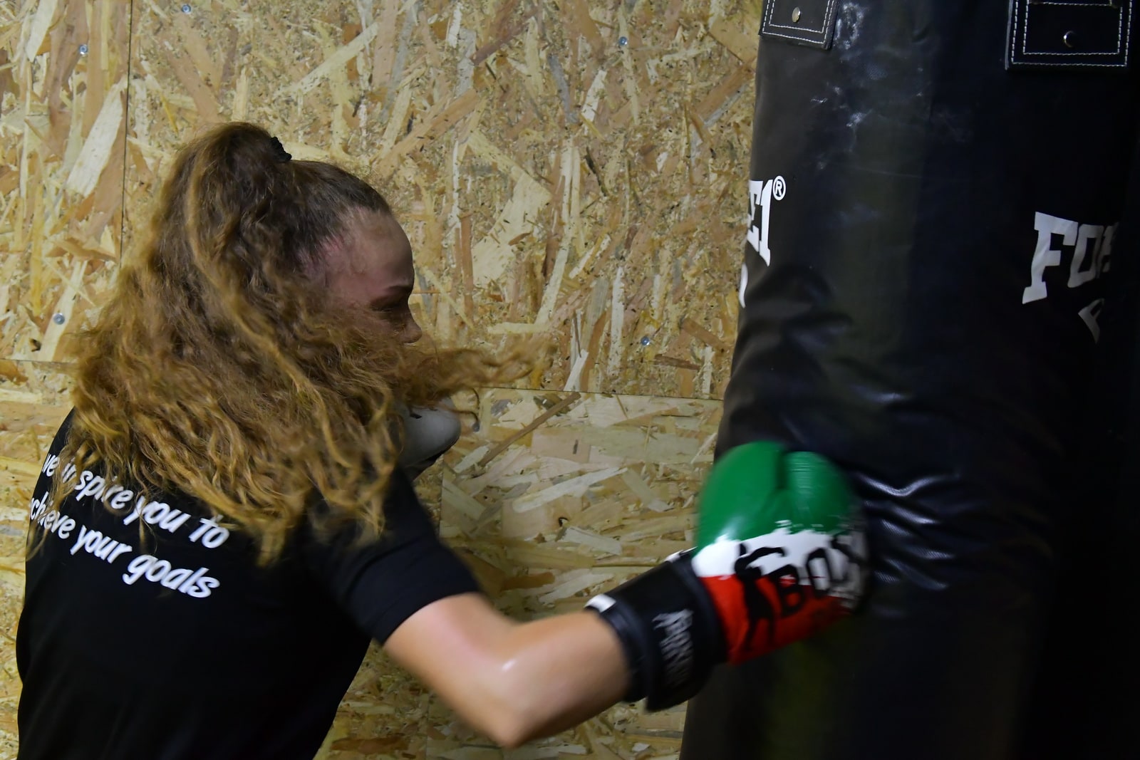 joy-spot-athens-mini-group-personal-training-pagkrati-kick-boxing-athina-sportshunter-3