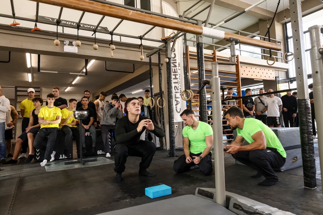 pushpull-greek-calisthenics-and-street-workout-national-championship-january-2025-strength-and-power-category-school-of-calisthenics-panellinio-protathlima-10