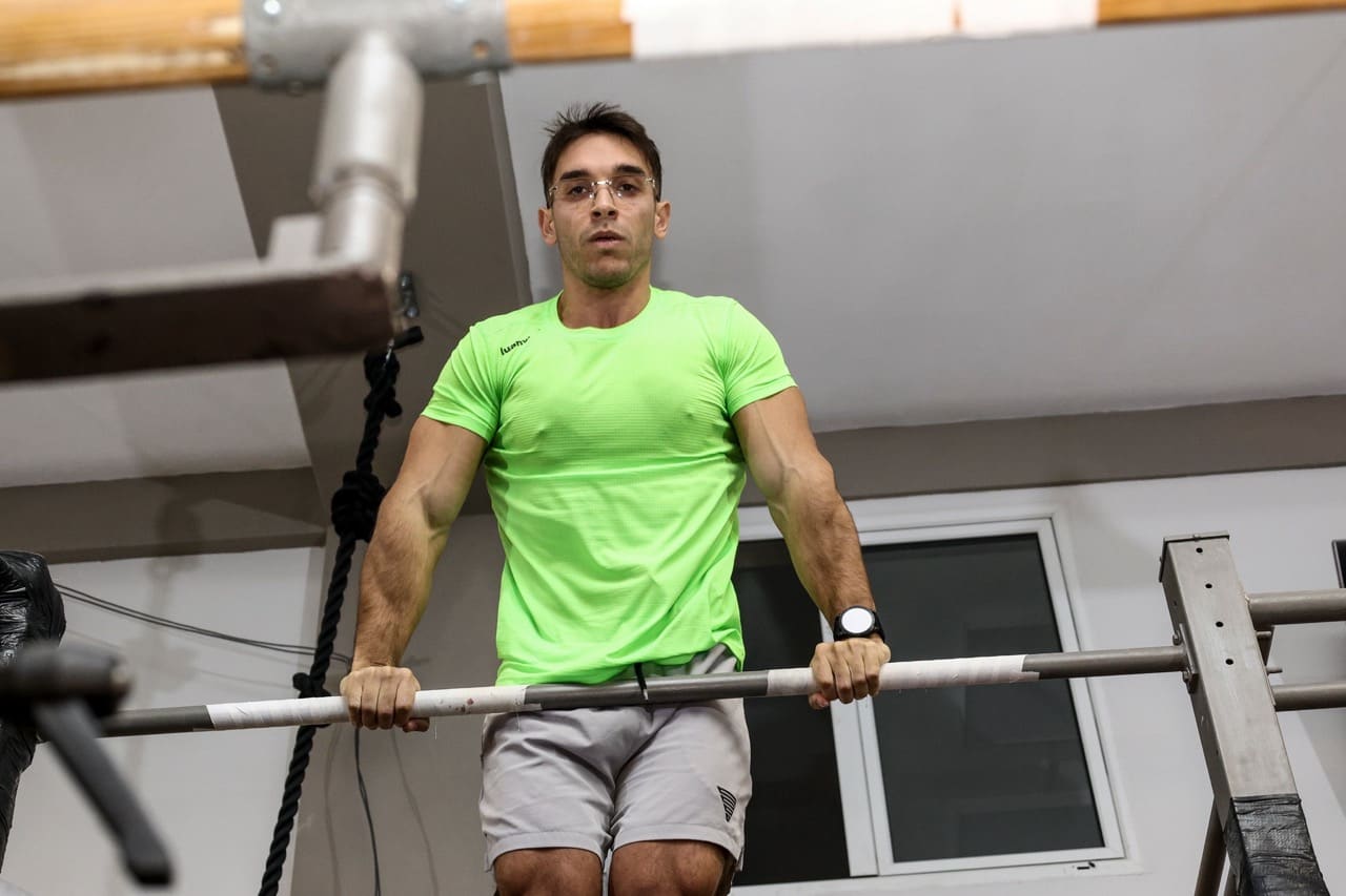 pushpull-greek-calisthenics-and-street-workout-national-championship-january-2025-strength-and-power-category-school-of-calisthenics-panellinio-protathlima-14