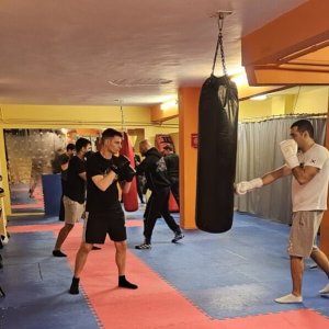 Kick boxing