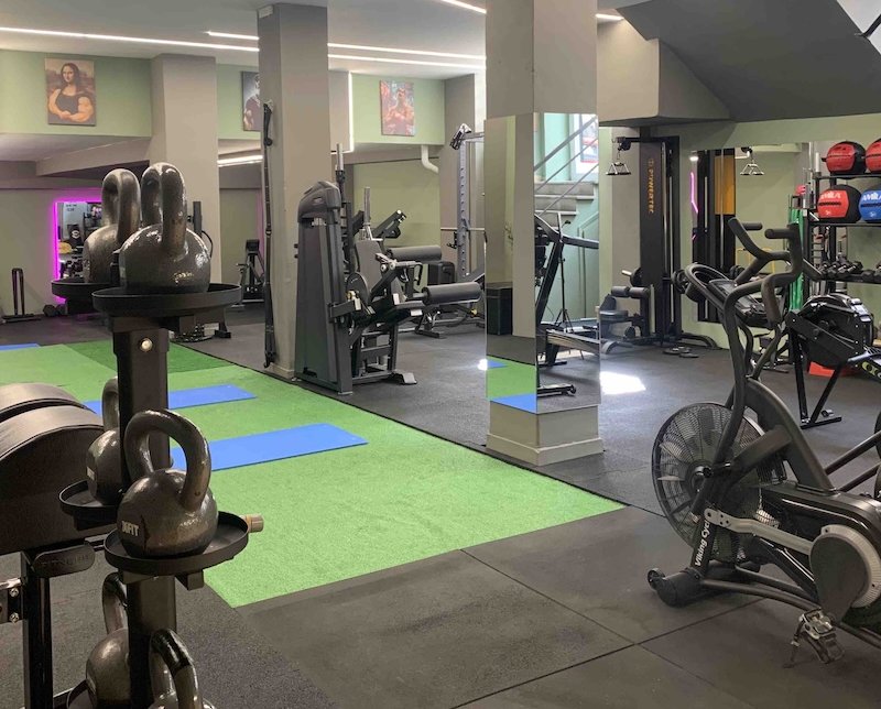 SelfMade FitnessHub