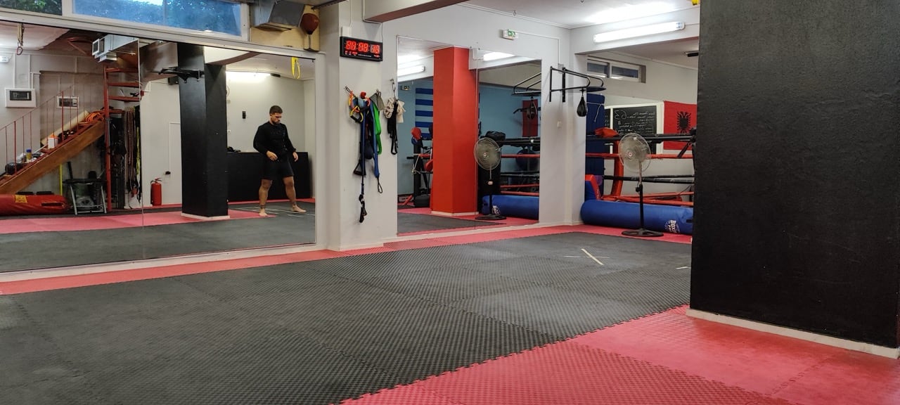attikos-omilos-polemikon-technon-kick-boxing-chalandri-sportshunter-xoros-1
