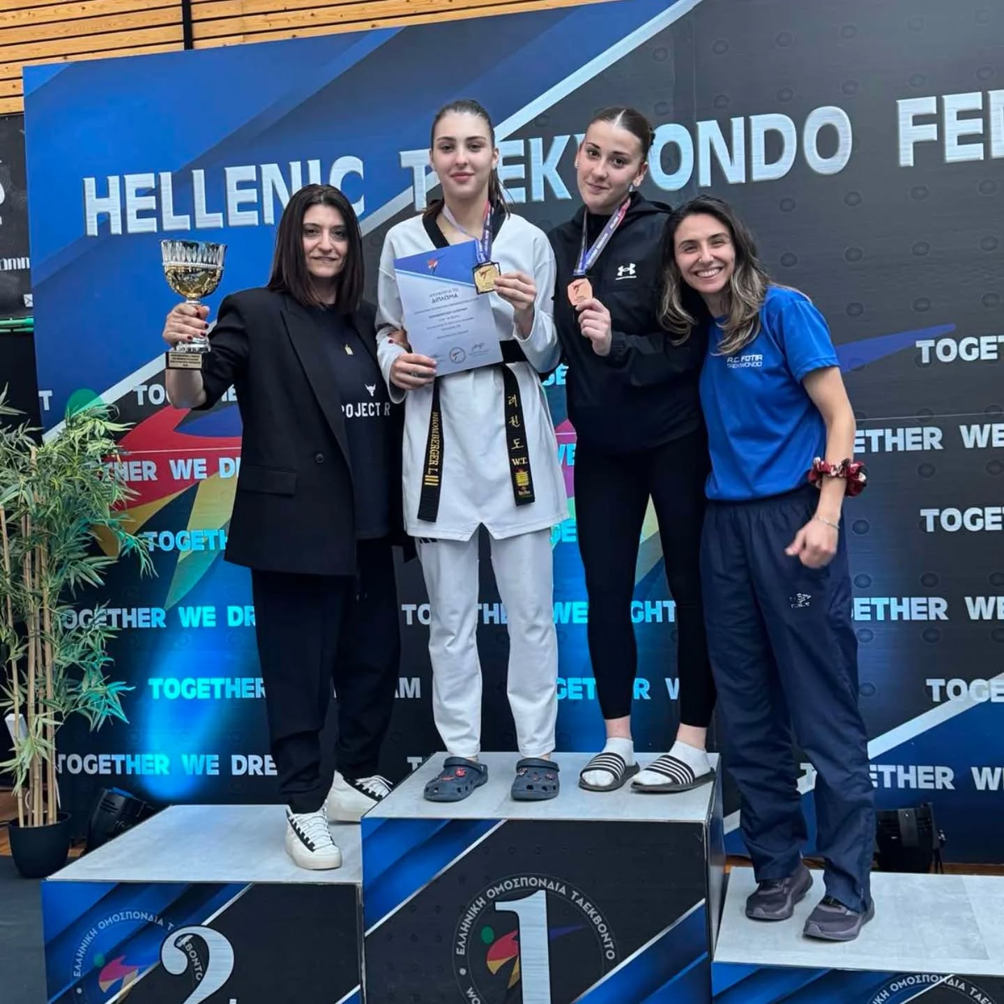 fotia-taekwondo-galatsi-sportshunter-xryso-panellinio-protahtlima-lina-brobenger-5