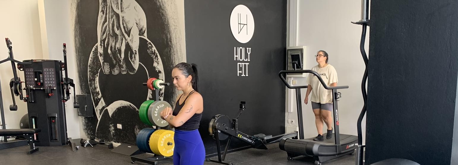 HOLY FIT