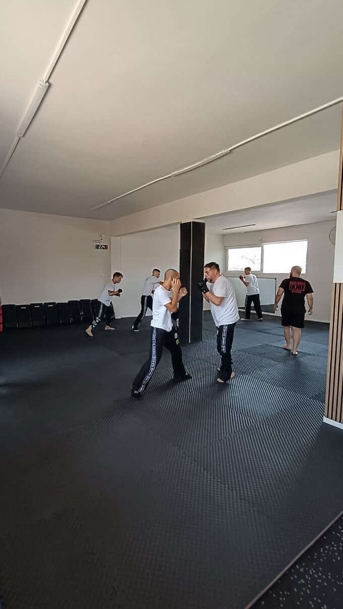 be-brave-krav-maga-club-krav-maga-chaidari-sportshunter-2