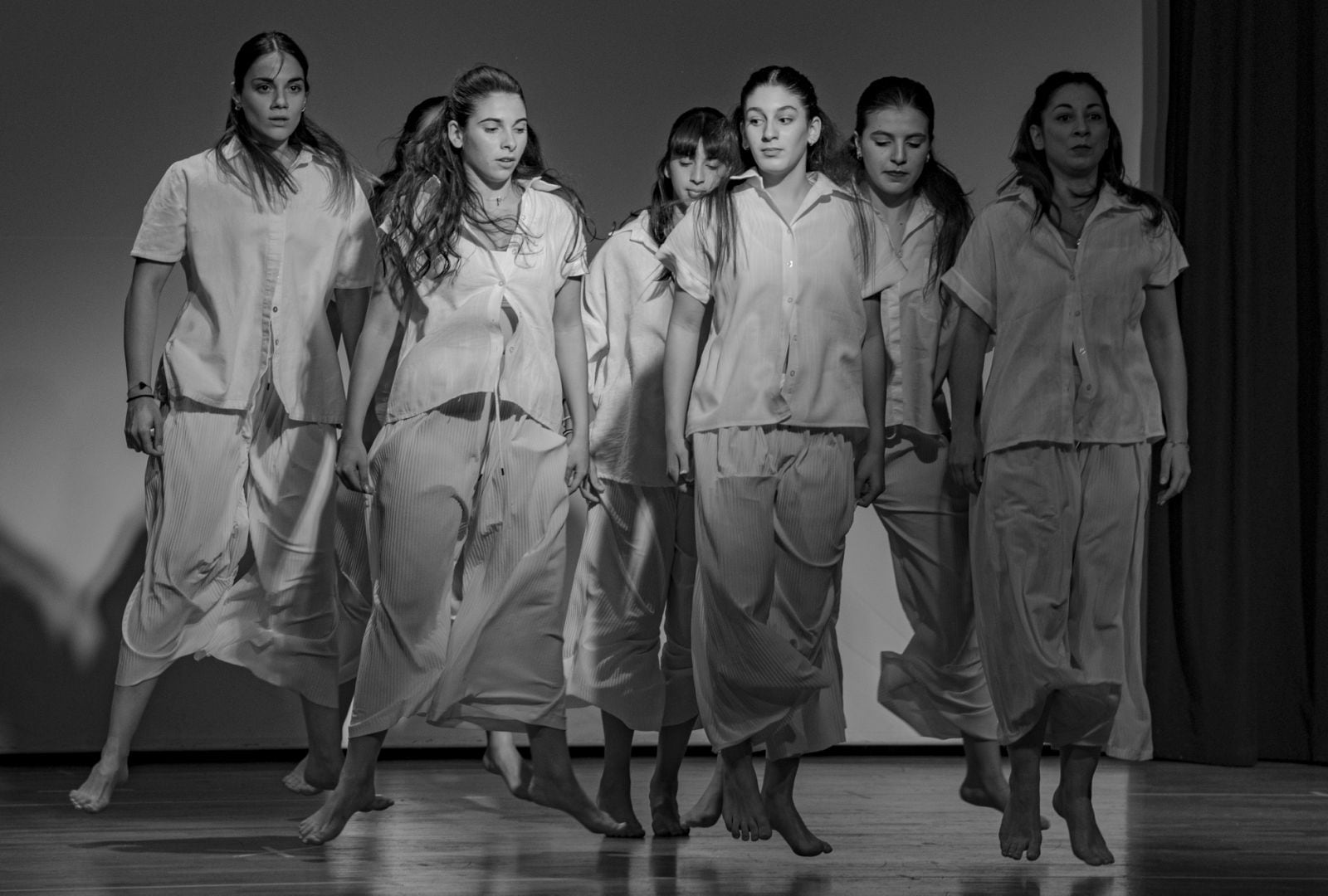 dance-school-marina-lampropoulou-sygxronos-xoros-nea-smyrni-sportshunter-1