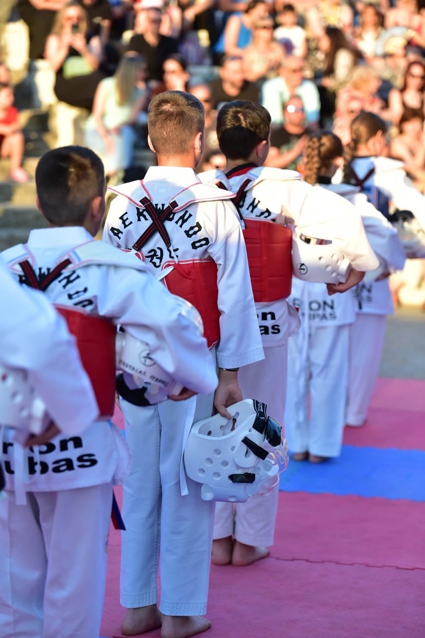 orion-toubas-taekwondo-touba-aitisia-epeidiksi-sportshunter-2