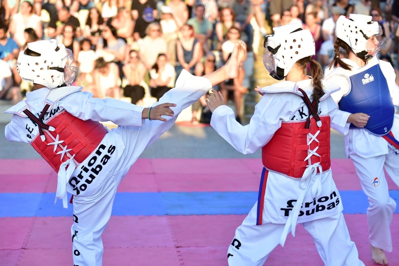 orion-toubas-taekwondo-touba-aitisia-epeidiksi-sportshunter-3