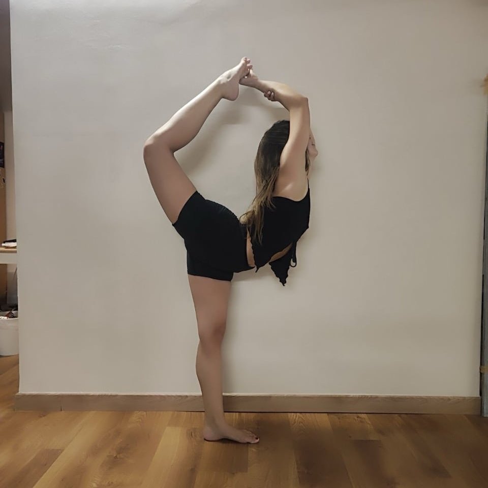 saga-pole-studio-flexibility-thessaloniki-sportshunter-5