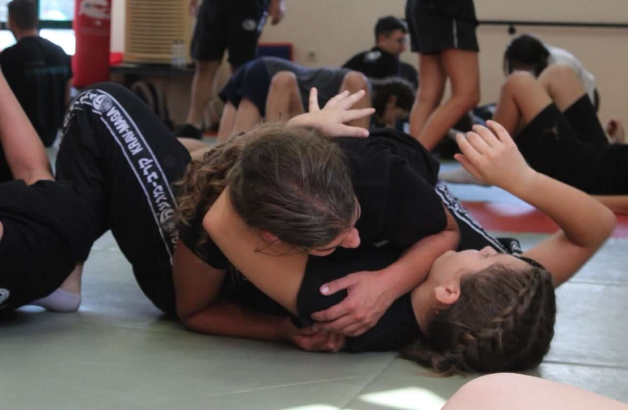 logismos-krav-maga-chania-summer-camp-sportshunter-1-15