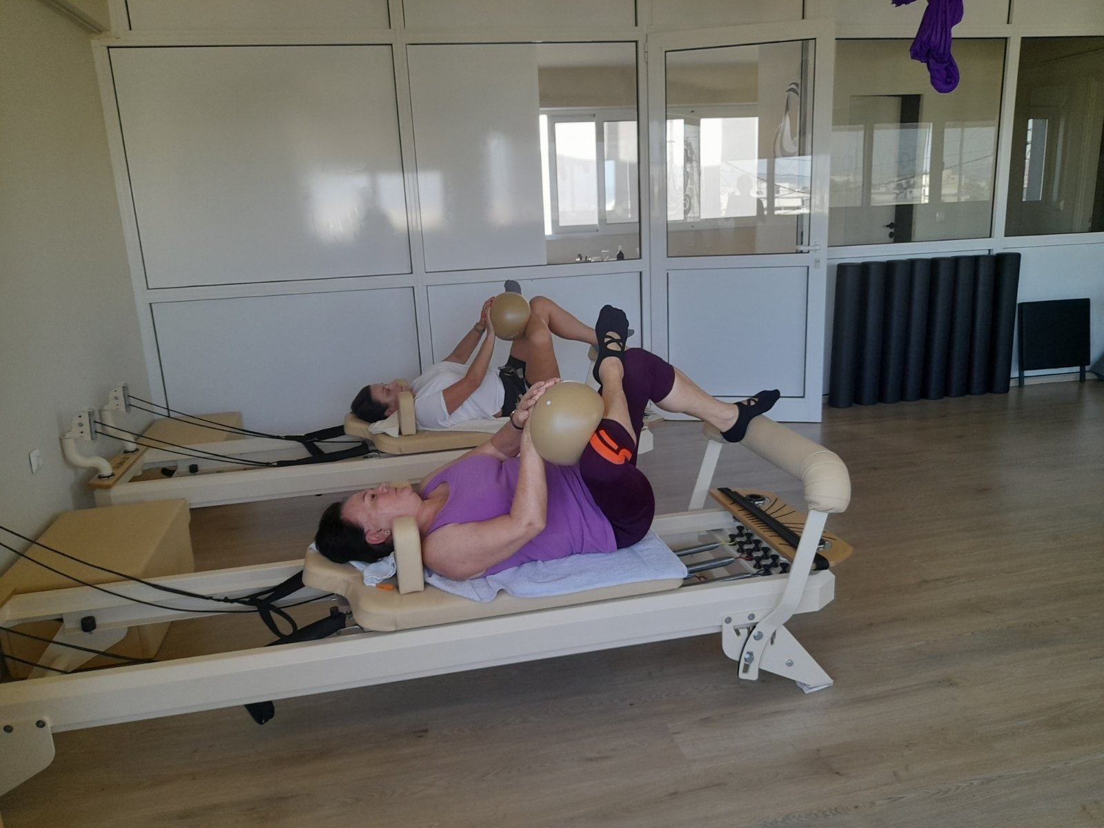 body-flow-yoga-and-pilates-studio-pilates-reformer-agios-dimitrios-sportshunter-2