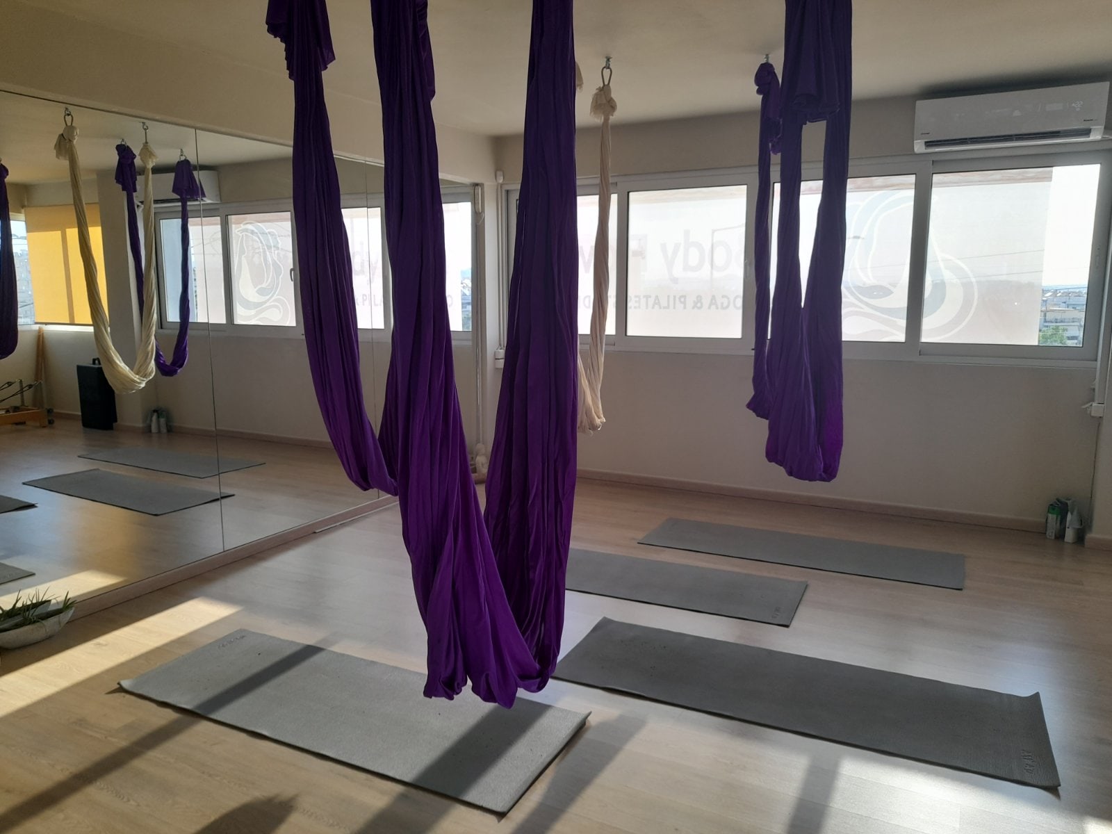 body-flow-yoga-and-pilates-studio-yoga-agios-dimitrios-xoros-sportshunter-5