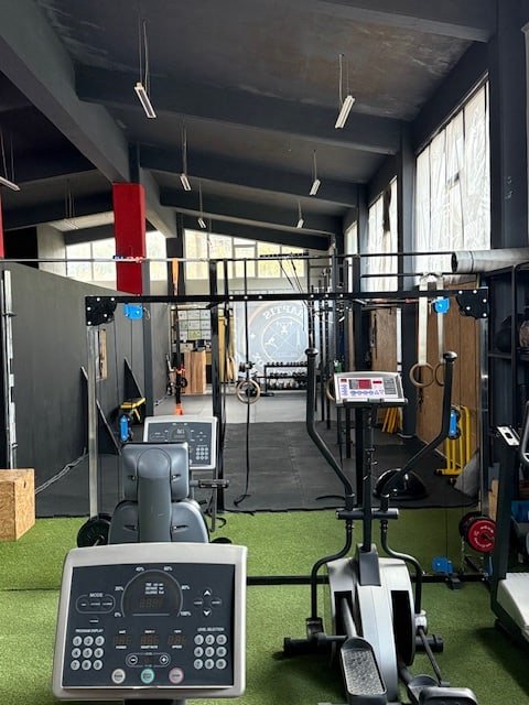 raptis-strength-box-gymnasthrio-filyro-sportshunter-xoros-1