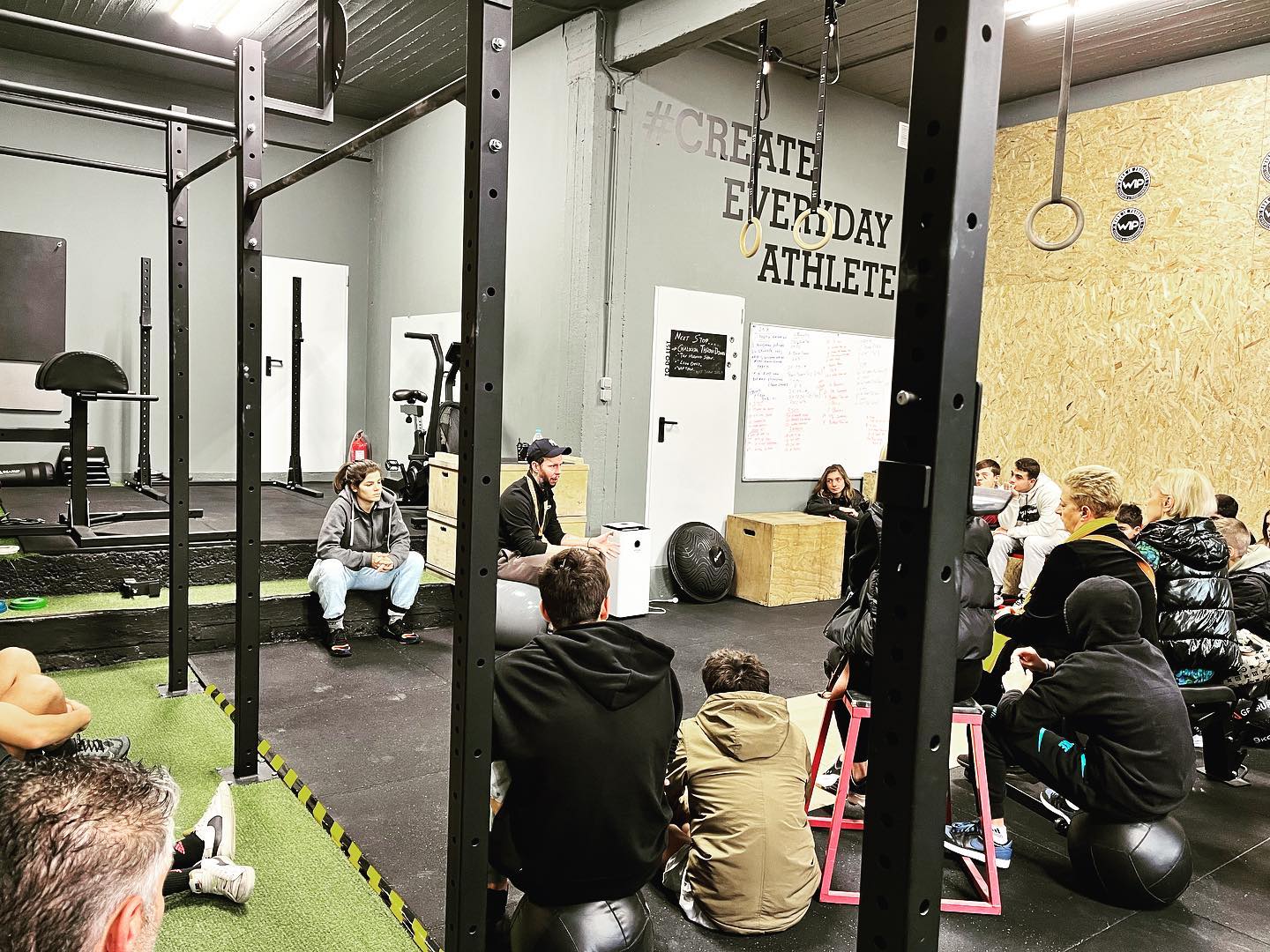 w-i-p-strength-and-conditioning-gymnasthrio-argyroupoli-sportshunter-cover-desktop